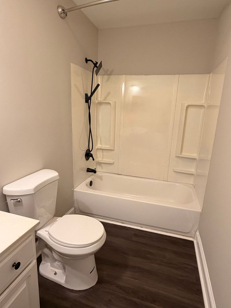Two bedroom, 2 bath house in Graham – photo 5