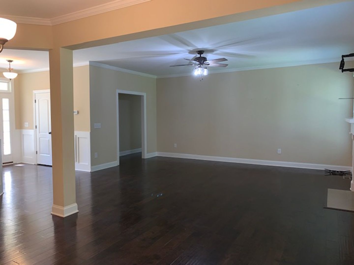 Beautiful 3-Bedroom Ranch Home Near Falls Lake! – photo 3