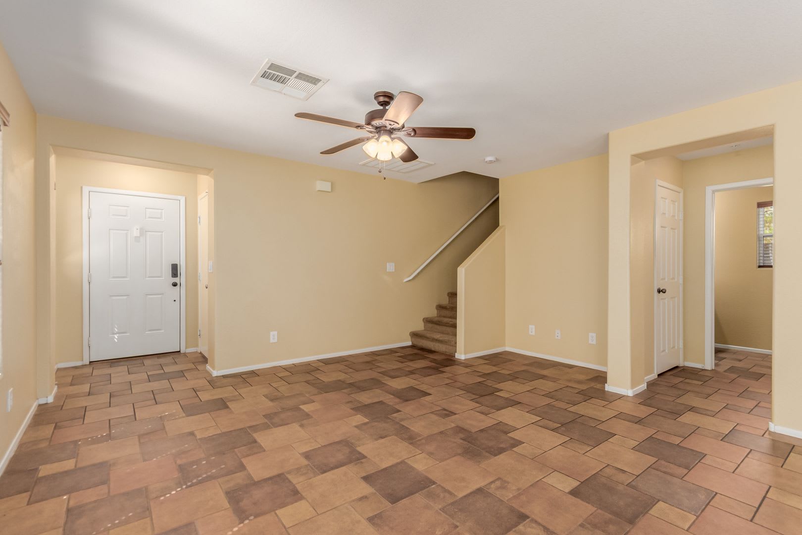 Gated 3 bedroom home in Paradise Hills Henderson – photo 2