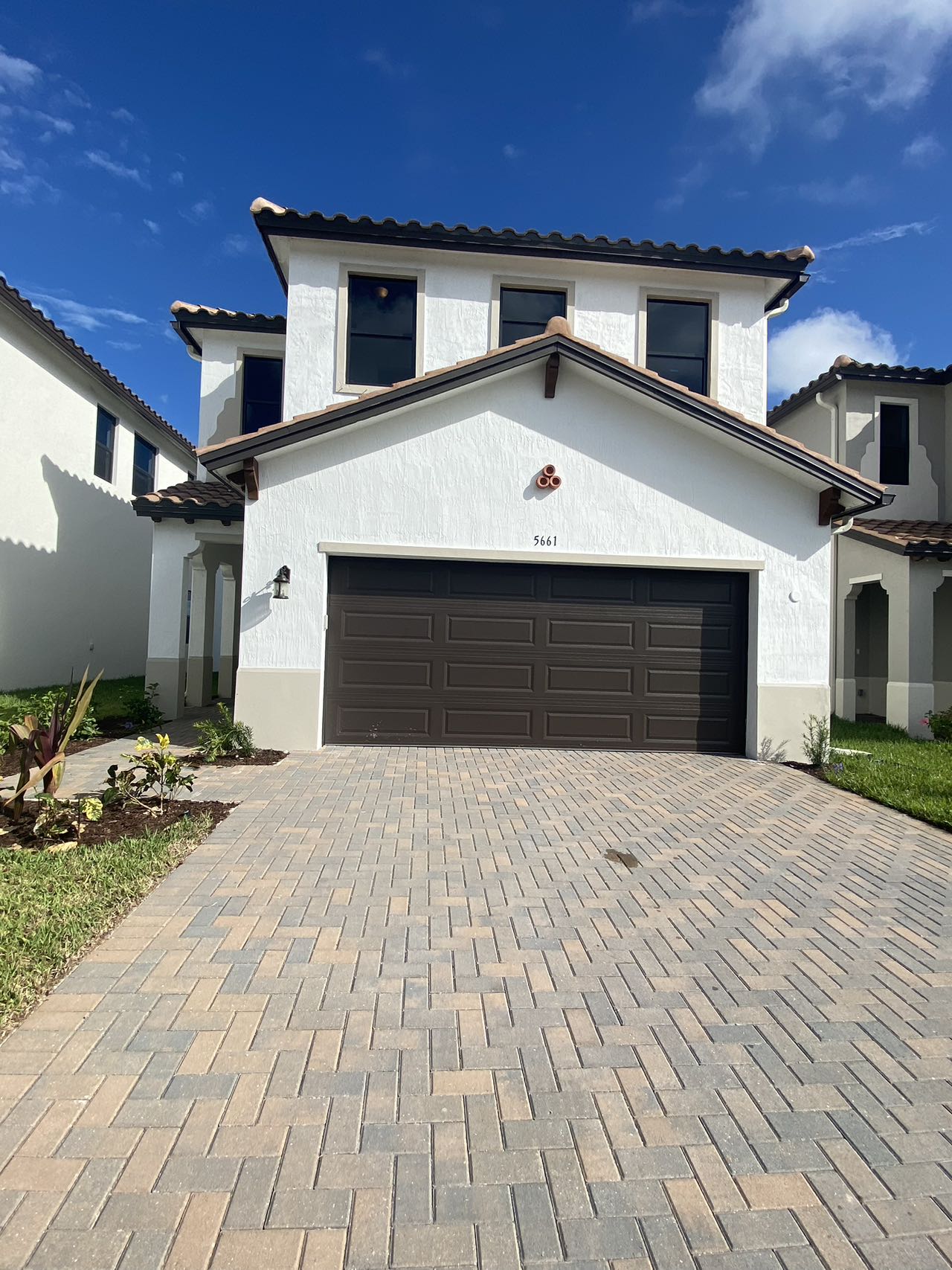 5661 Agostino Way – photo 4