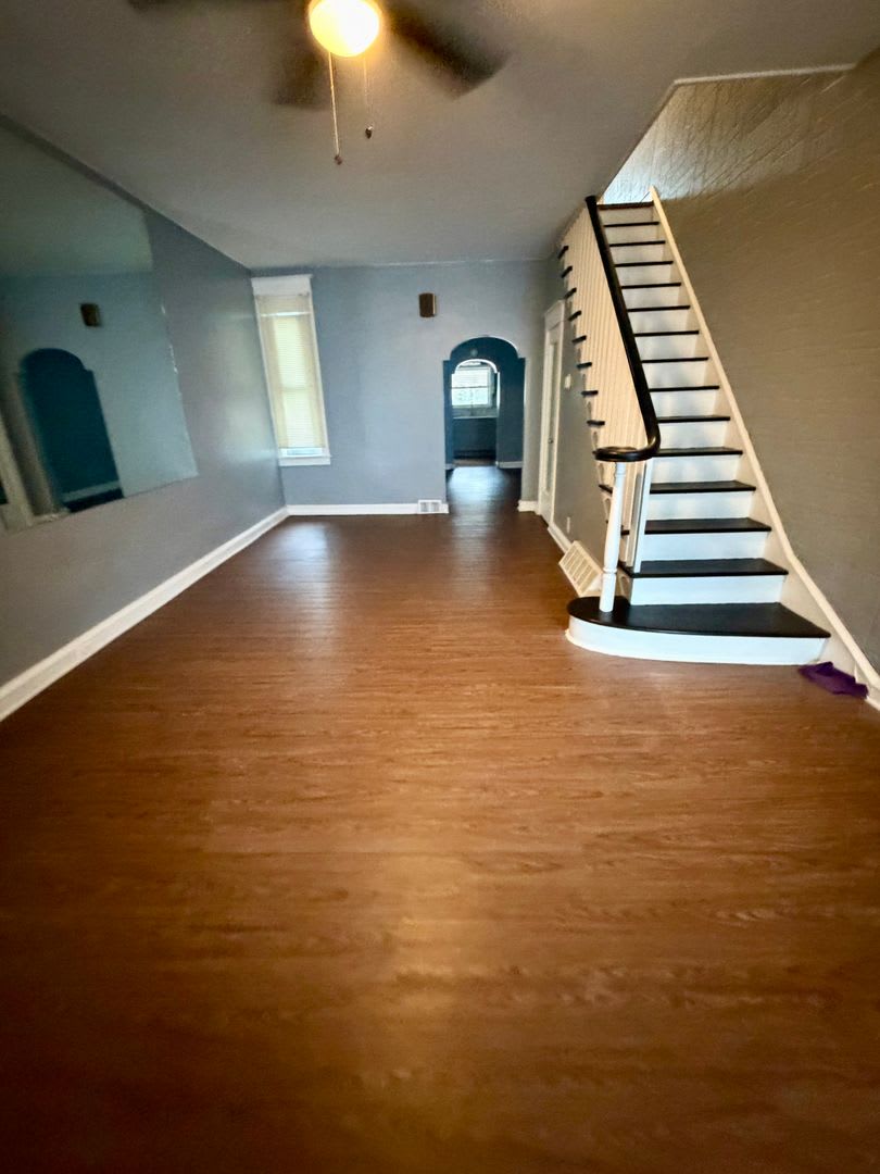 Renovated 3-Bedroom Home Near Hunting Park! Available NOW! – photo 2