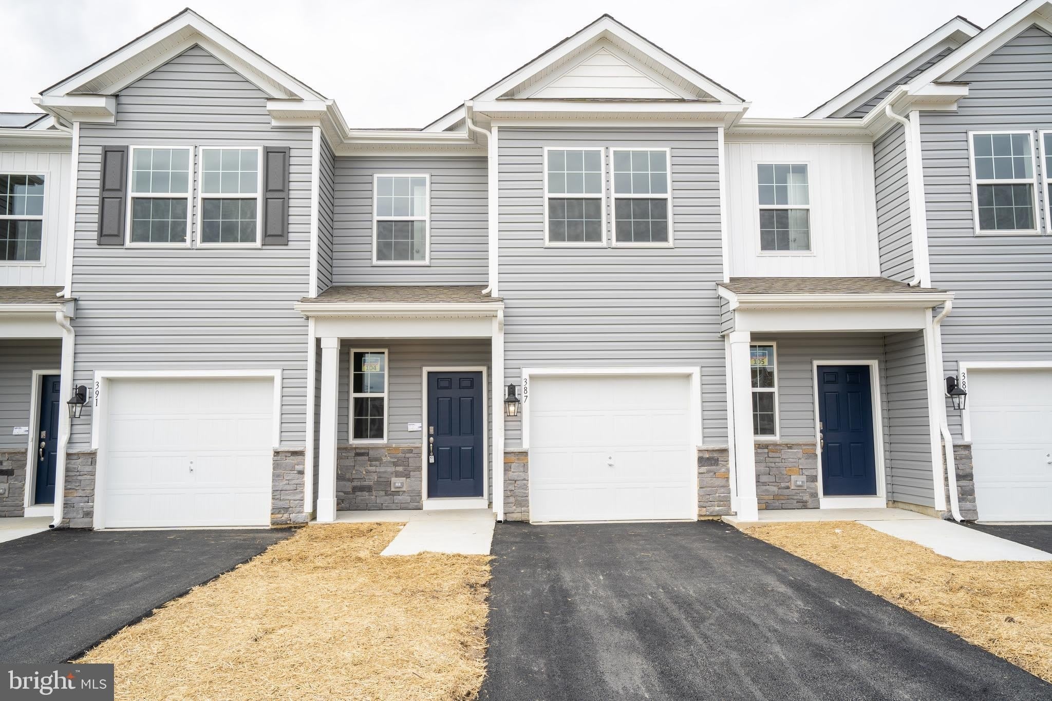 387 Mazzeo Drive – photo 4