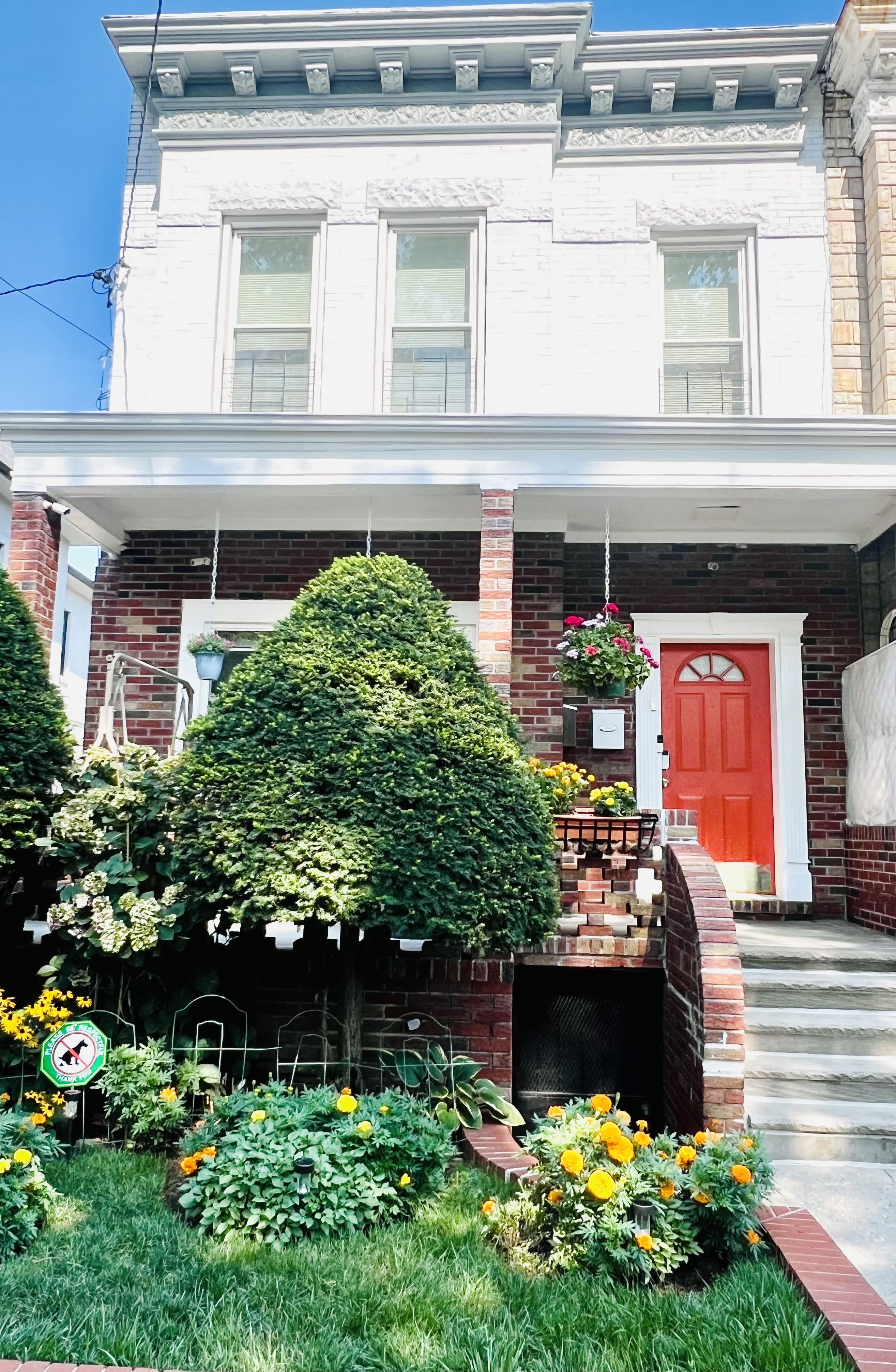 1319 East 35th St – photo 2