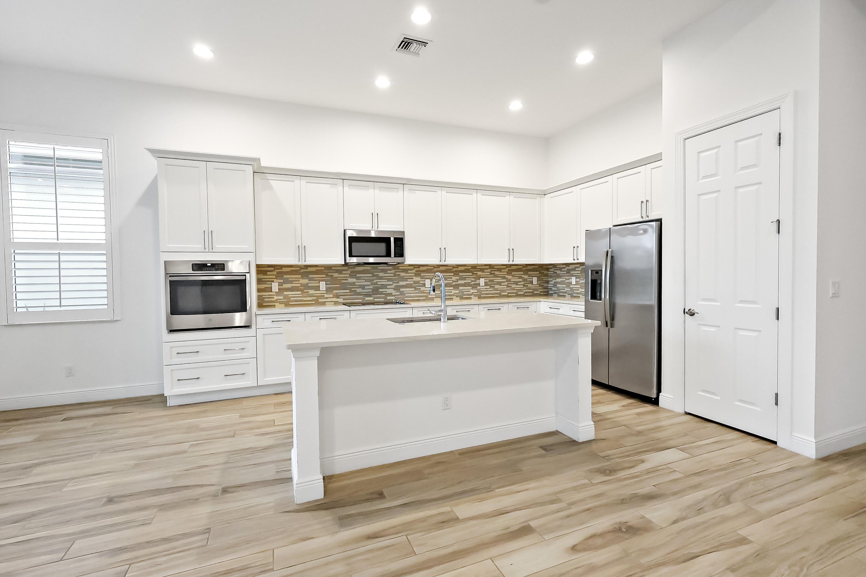 23026 SW Accesi Way – photo 5