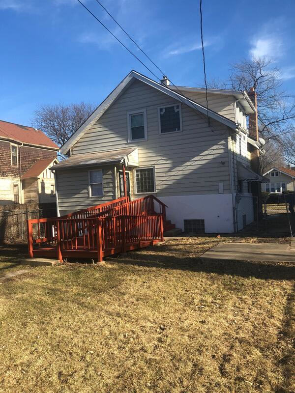 11218 S Parnell Ave – photo 2