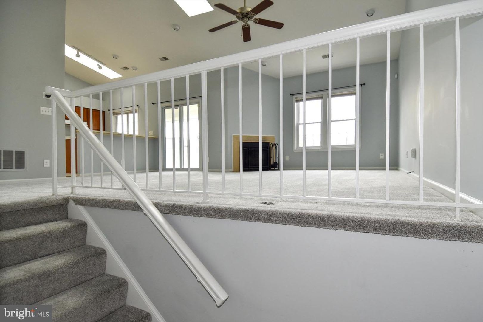 Thoughtfully Designed With Comfort And Style In Mind This Inviting Residence Offers A Spacious Layout That Feels Both Elegant And Welcoming – photo 3