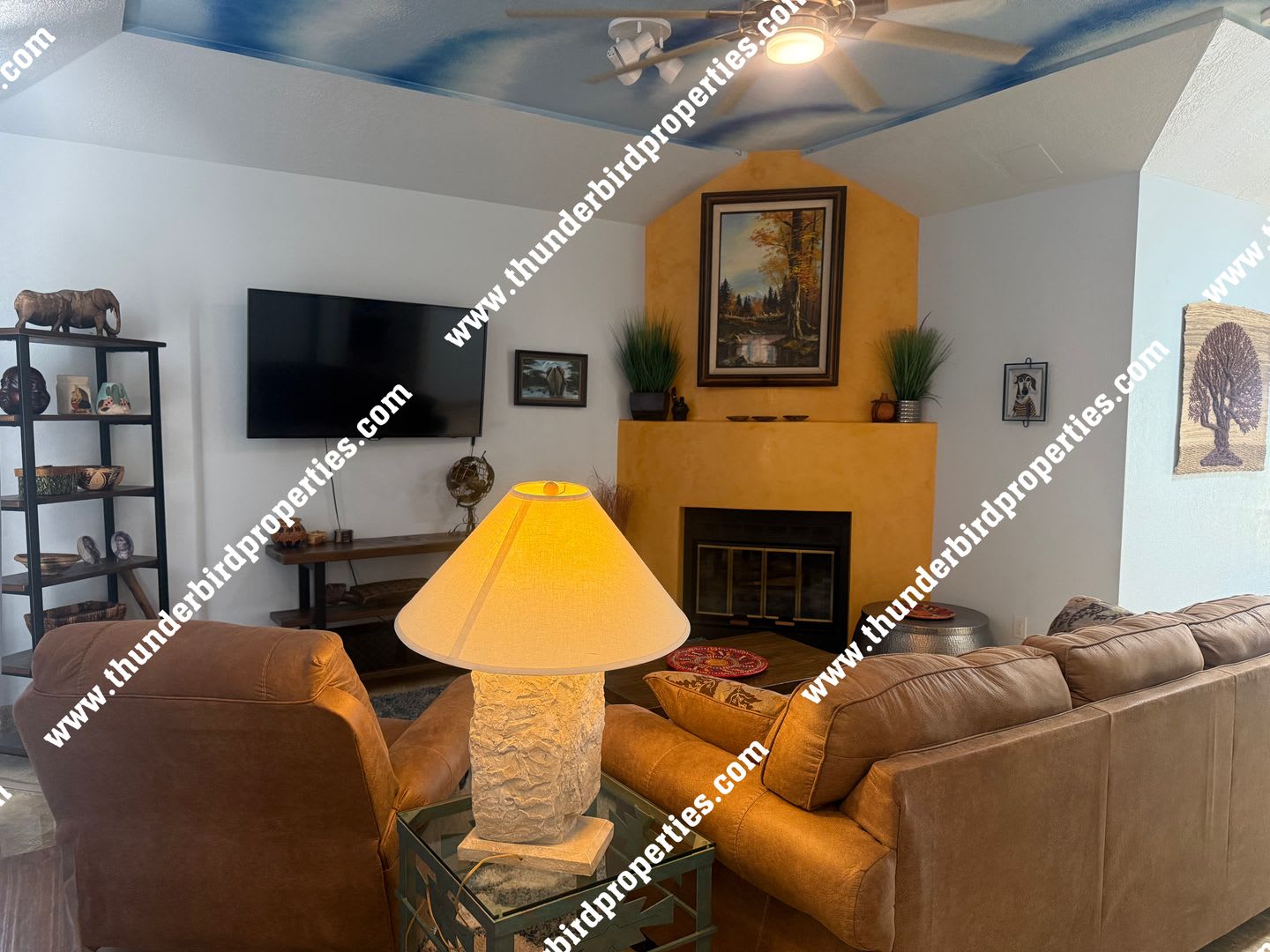 Fully Furnished Mountain View Retreat In Glenwood Hills – photo 5