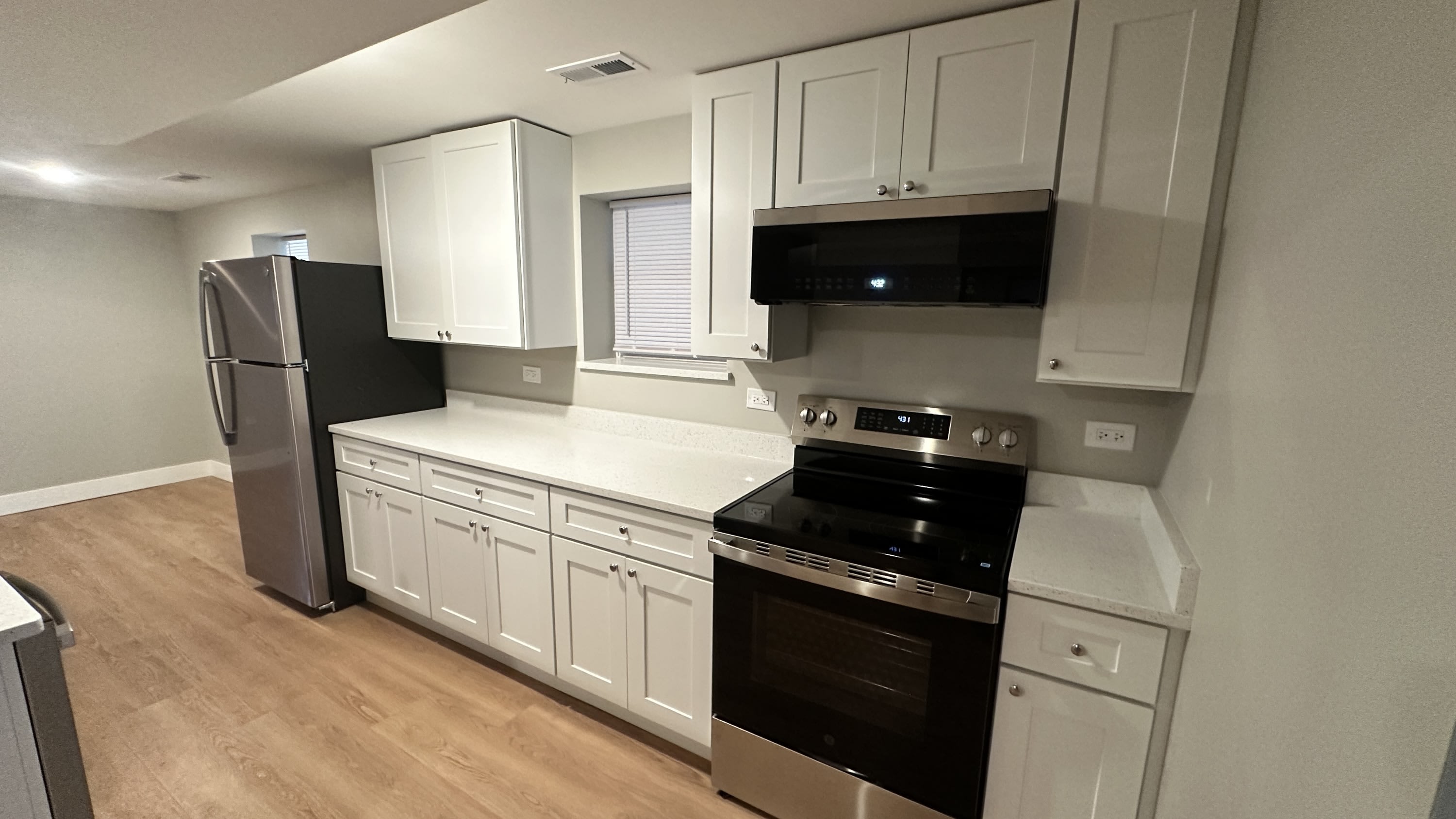 1429 N Fairfield ave – photo 2