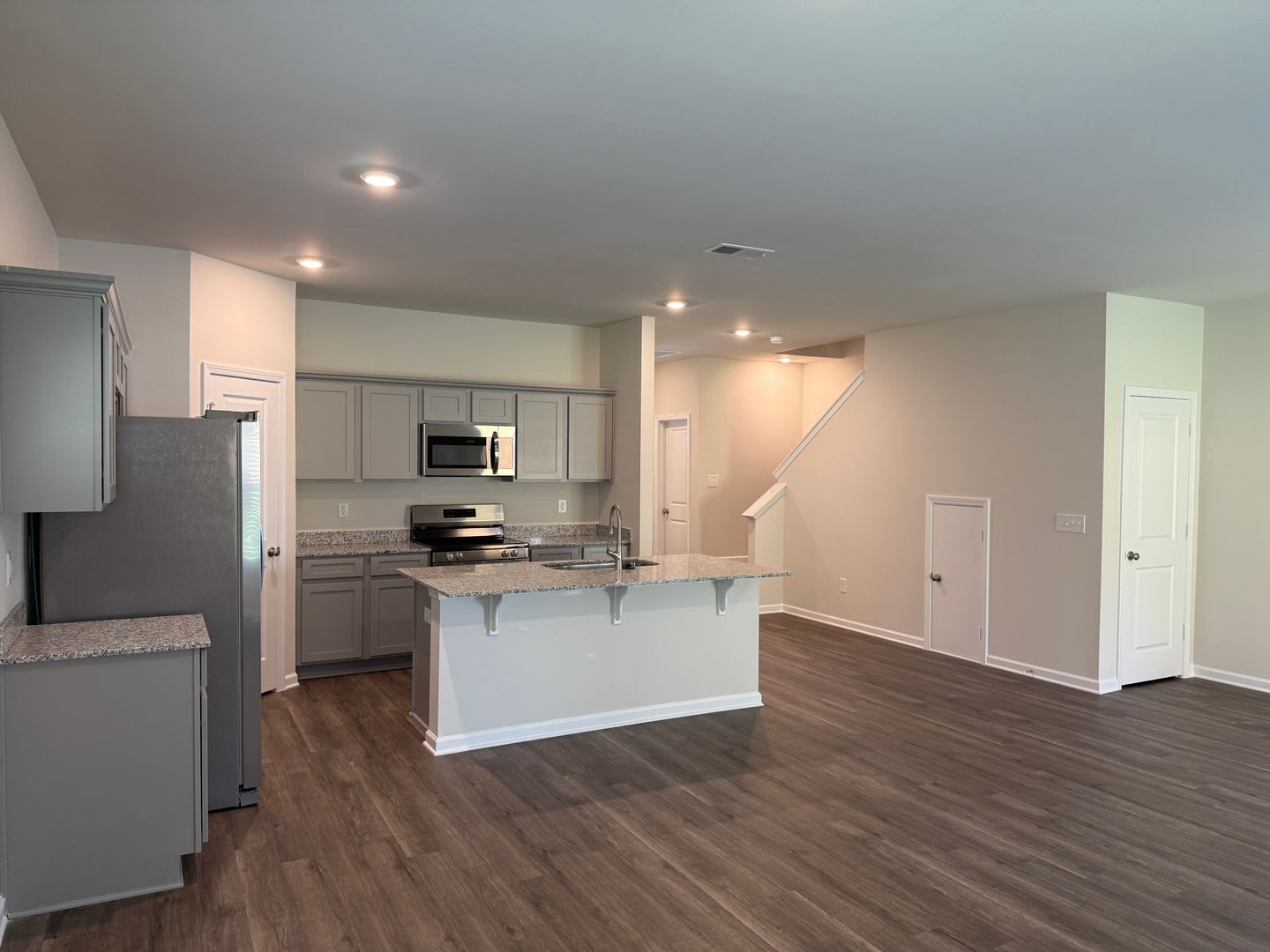 Lexington Townhouse – photo 2
