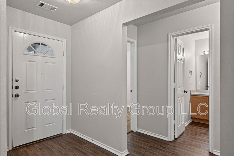 5240 Brookline – photo 4