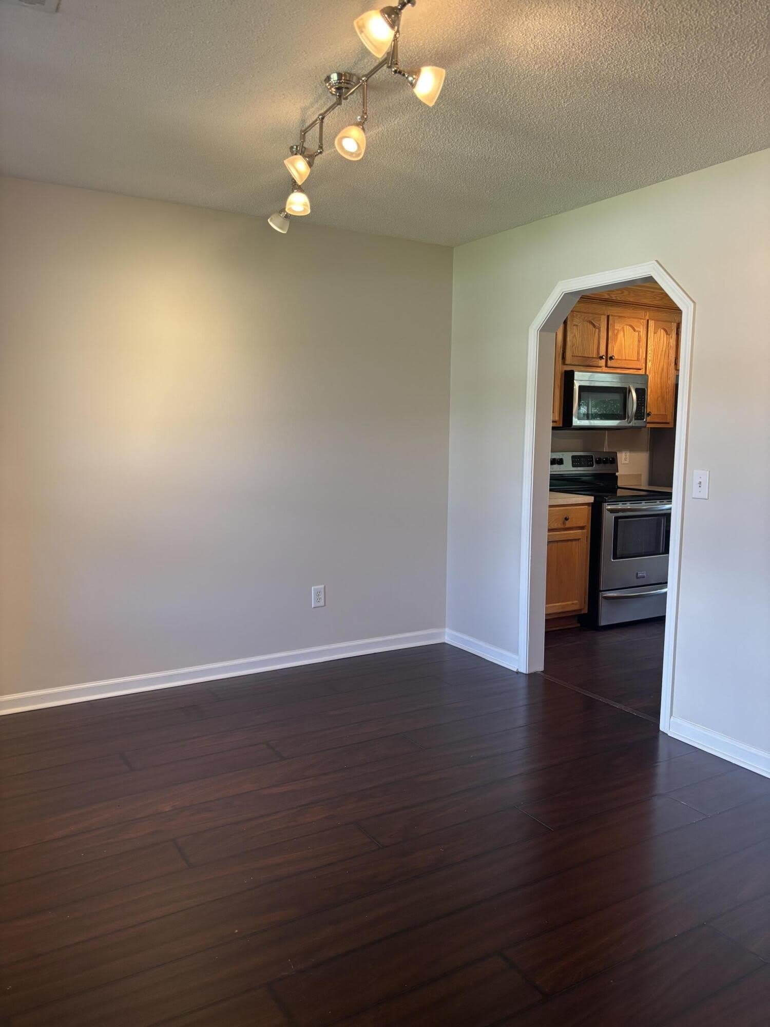 20 Walden Circle – photo 5