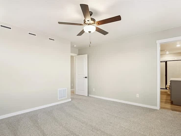 10525 Scranton Way – photo 5