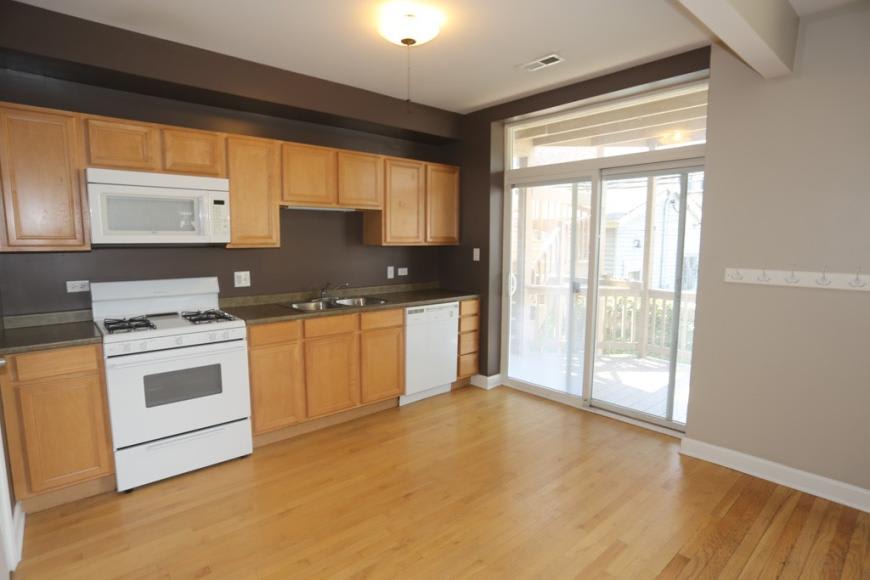 5208 Sawyer – photo 4