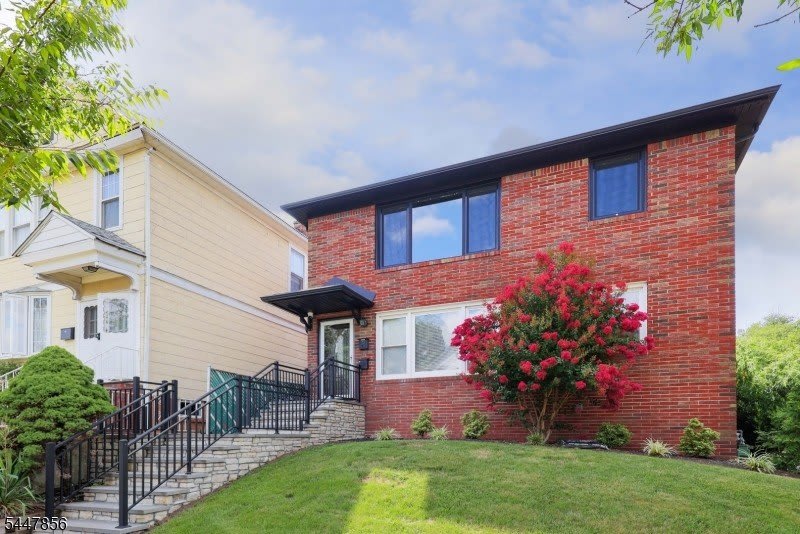 400 Knopf St – photo 3