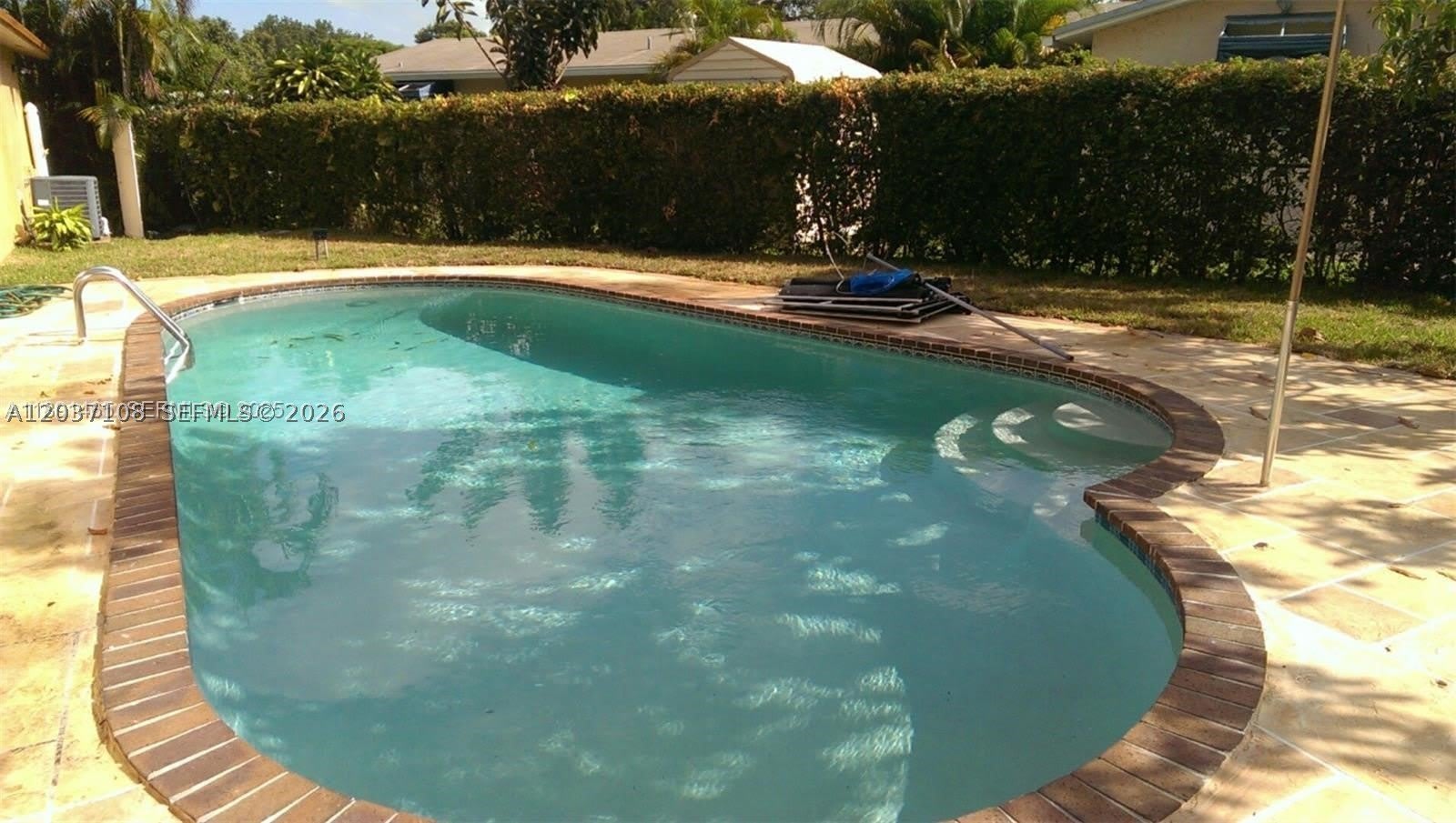 18223 Oleta Dr – photo 1