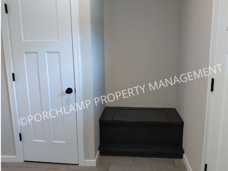 1034 Arlington Avenue – photo 5