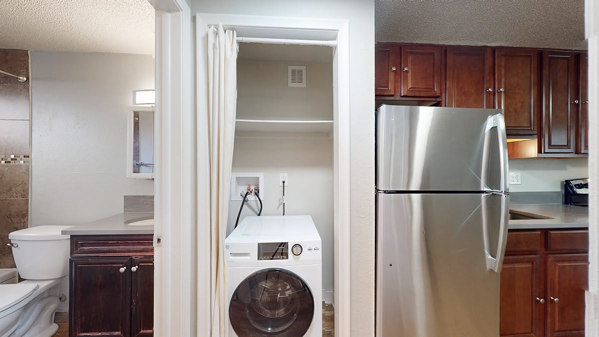 Shenandoah Apartments – photo 4