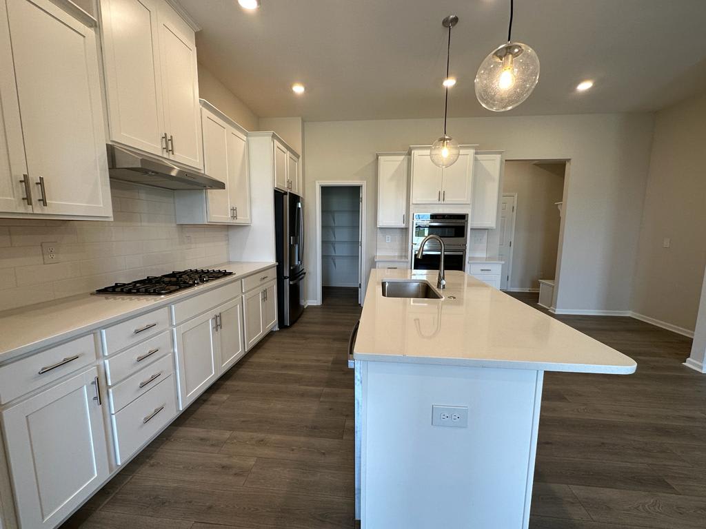 9233 Harwen Ln – photo 4