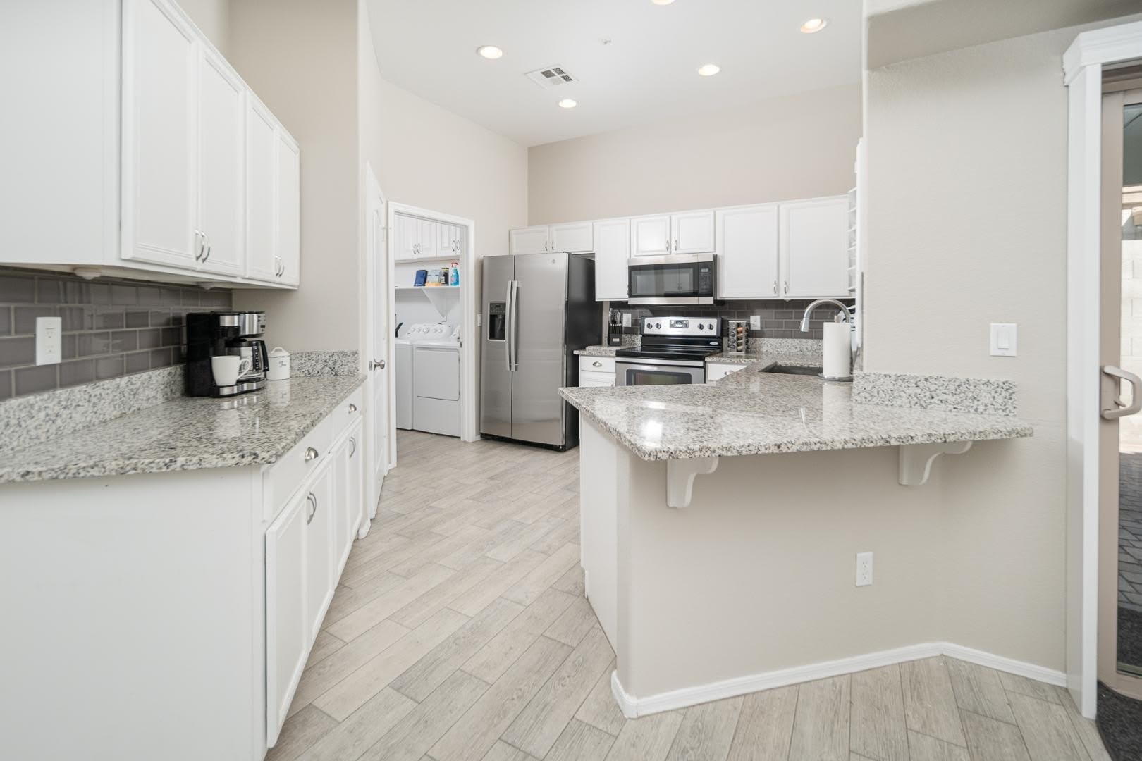 8164 W Zoe Ella – photo 3