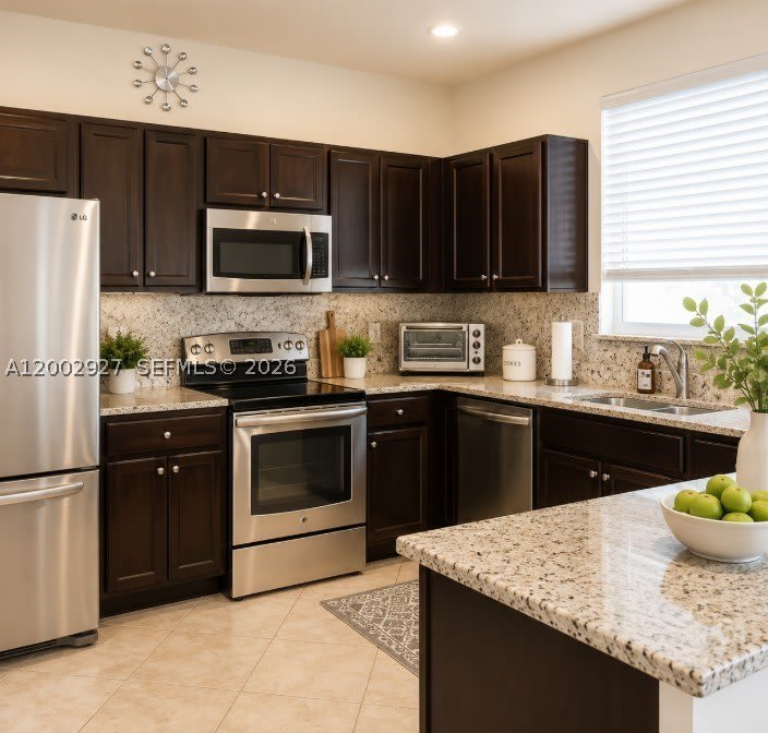 9160 SW 171st Ct – photo 3