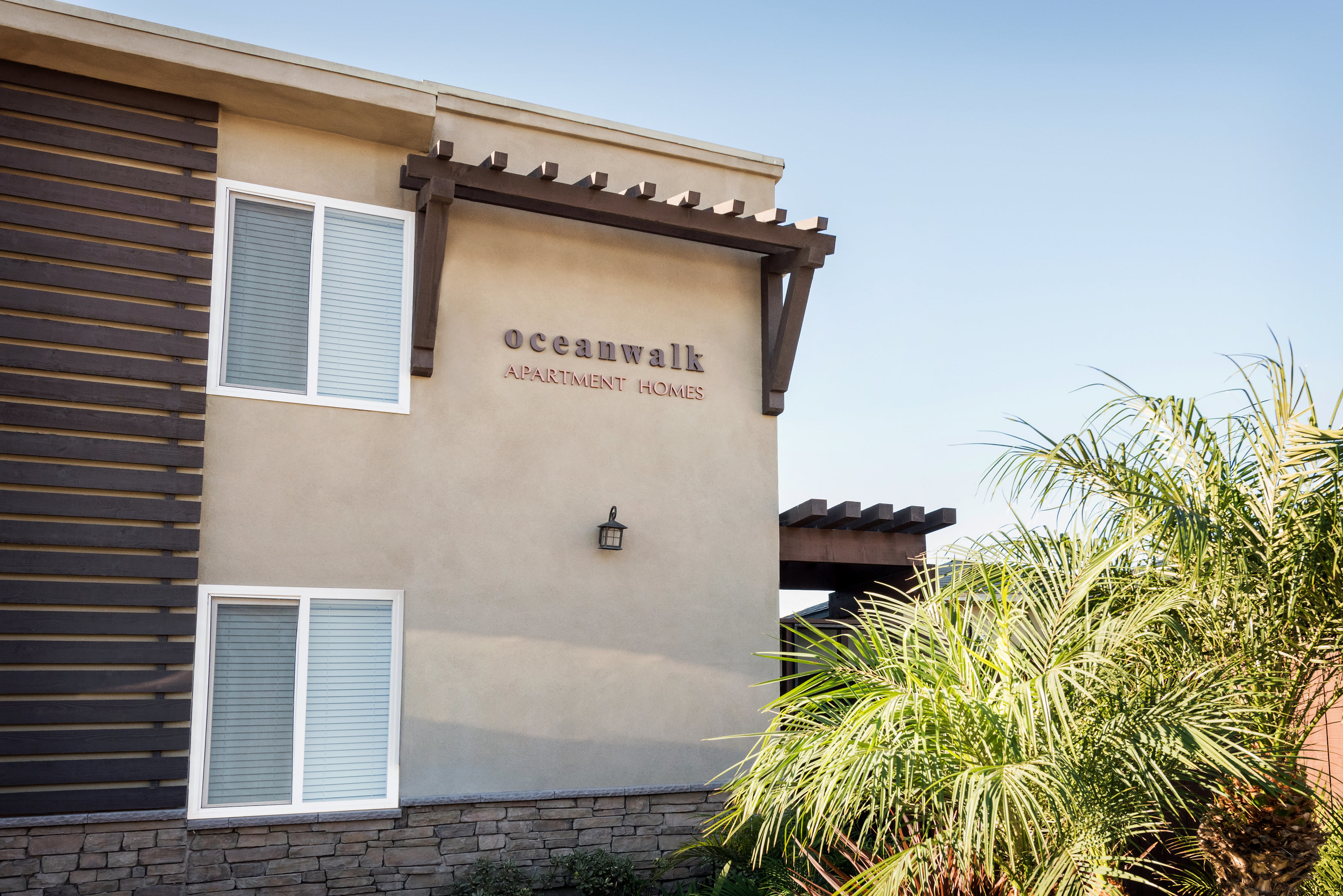 Elan Ocean Walk Apartment Homes – photo 1