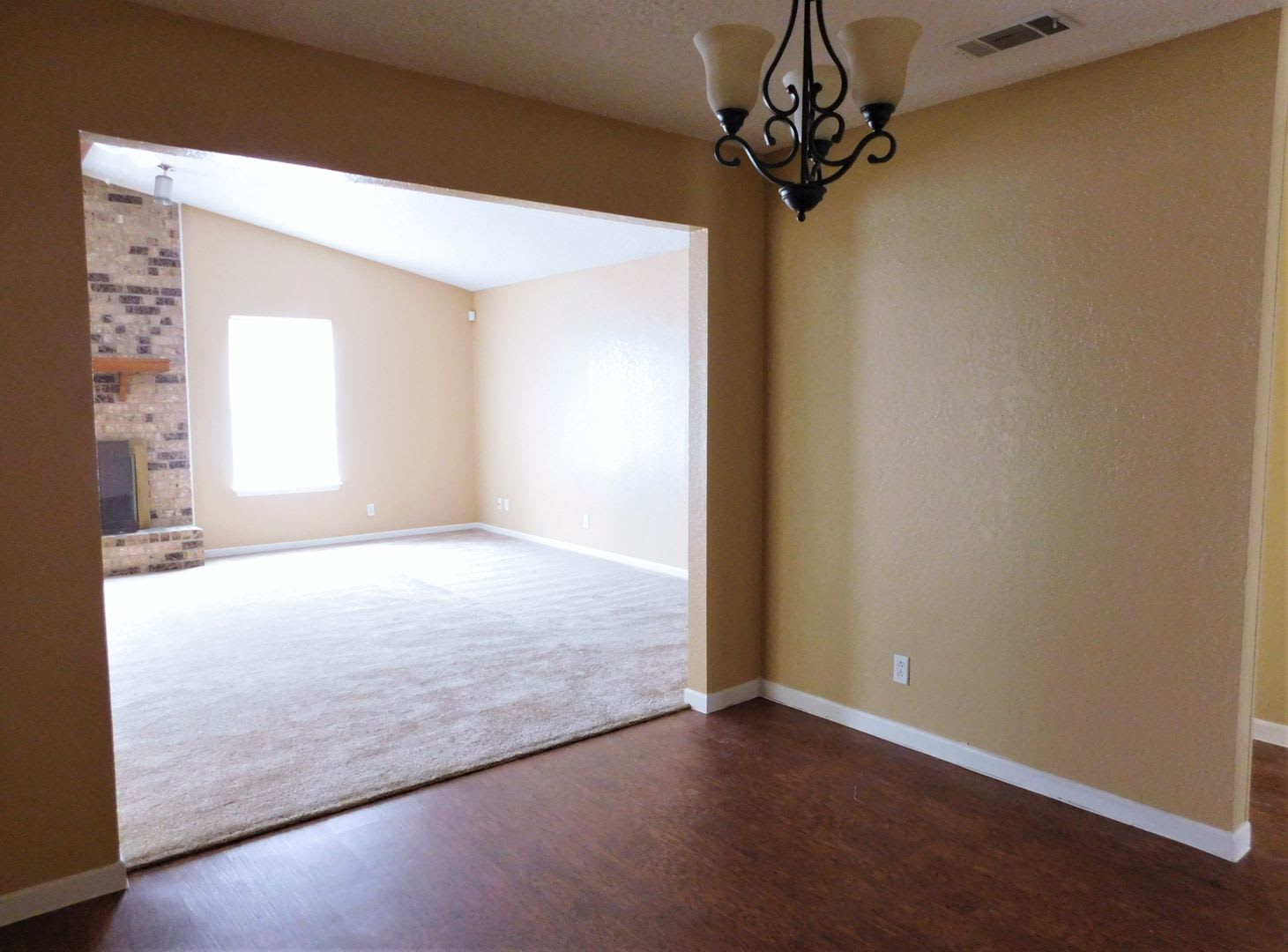3-Bedroom House for Rent in Killeen – photo 5