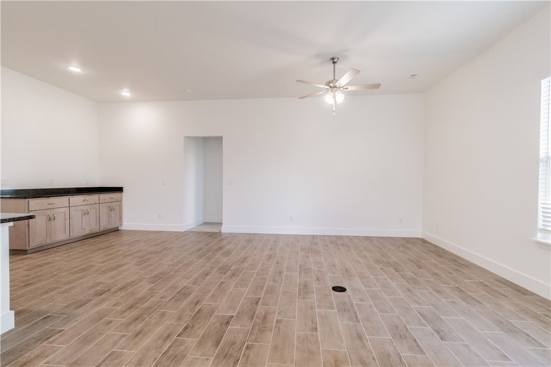 801 Lewis Street – photo 3