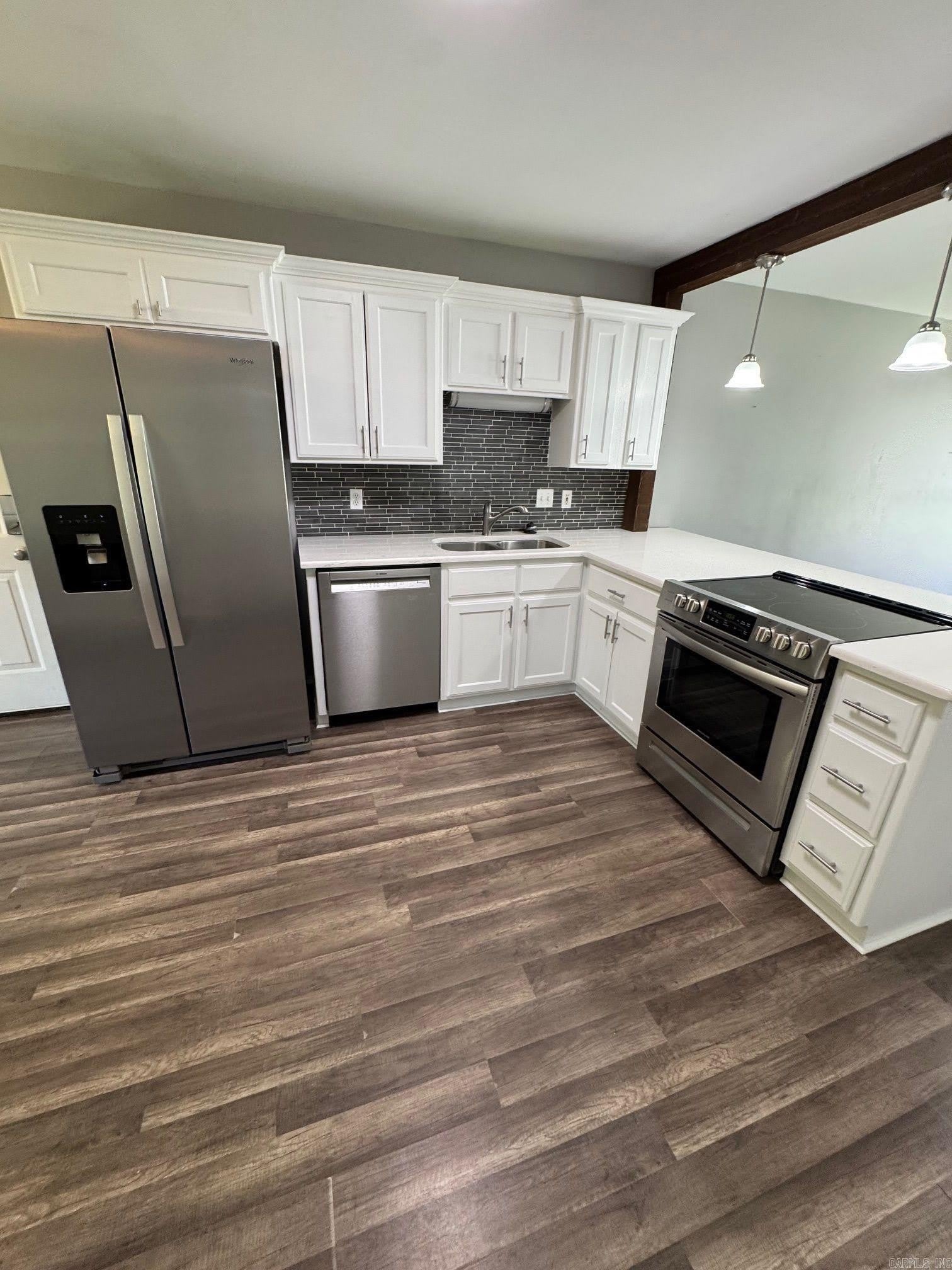 500 SE First Street – photo 4