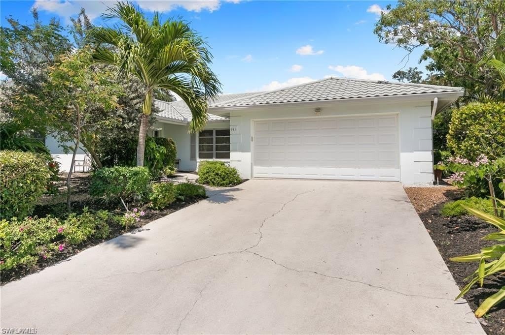 751 Orchid Ct – photo 1