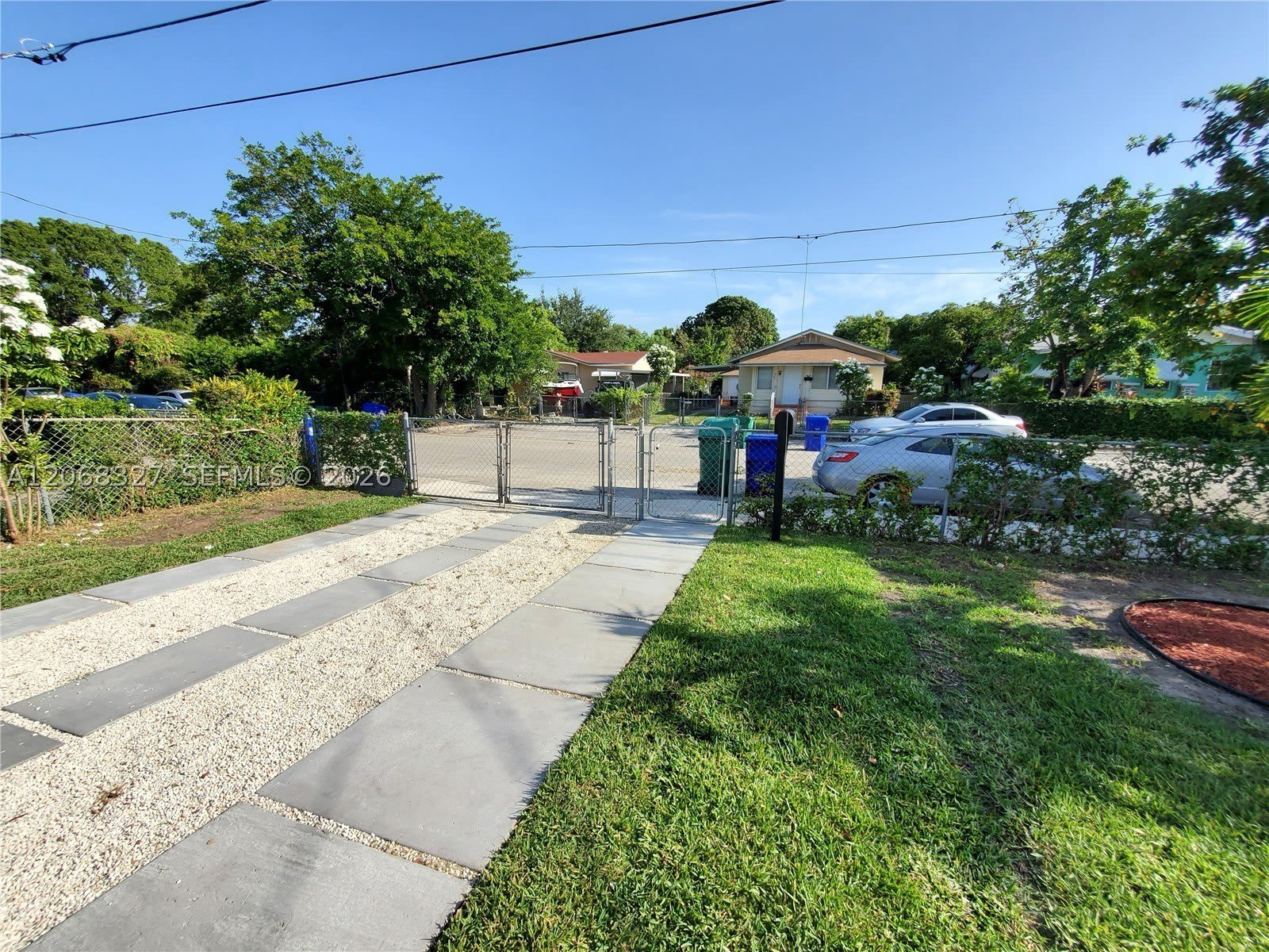 70 NW 33rd St – photo 5