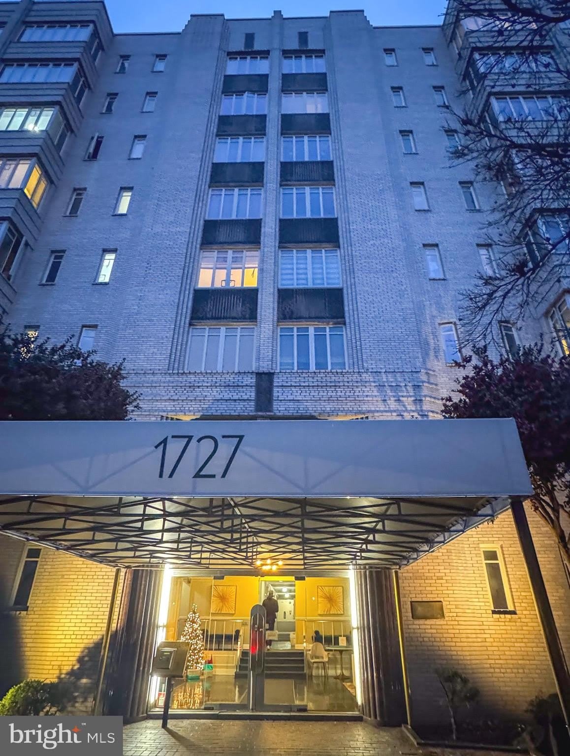 1727 MASSACHUSETTS Avenue NW – photo 1