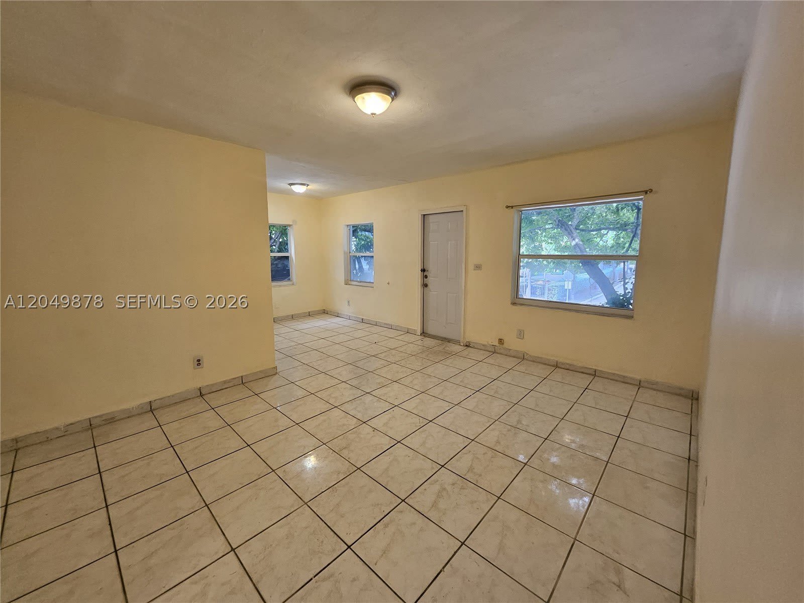 822 SW 31st Ave – photo 2