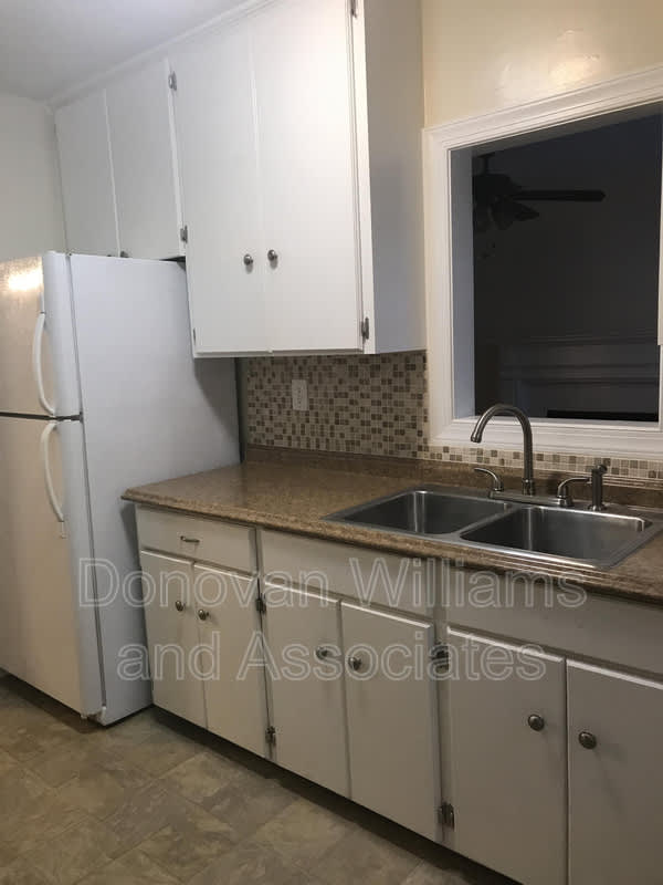 2200 Thurmond St – photo 5