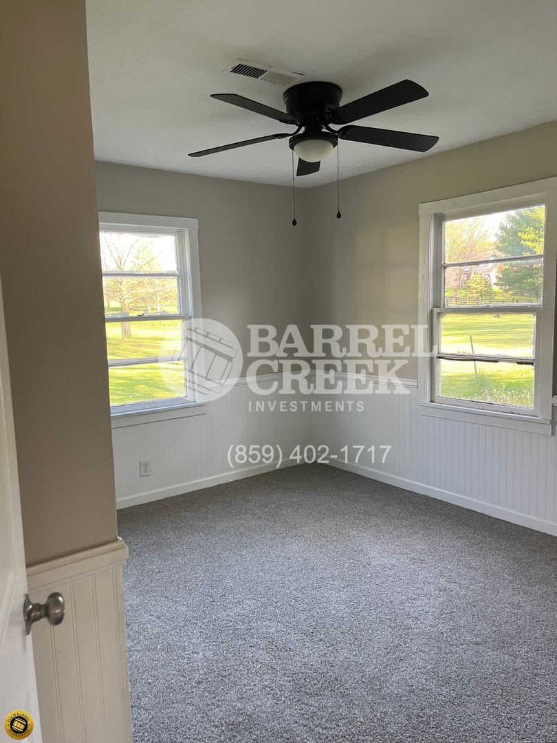 2-Bed 1-Bath House – photo 4
