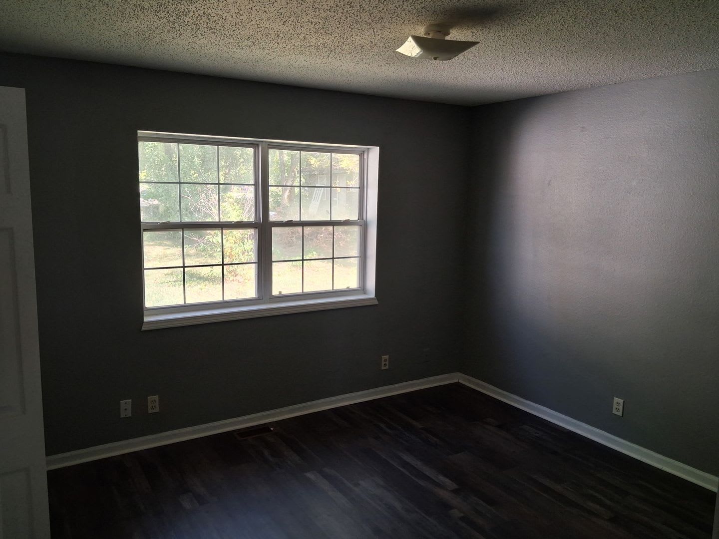 Comfortable Home in a Convenient Nevada Location – photo 2