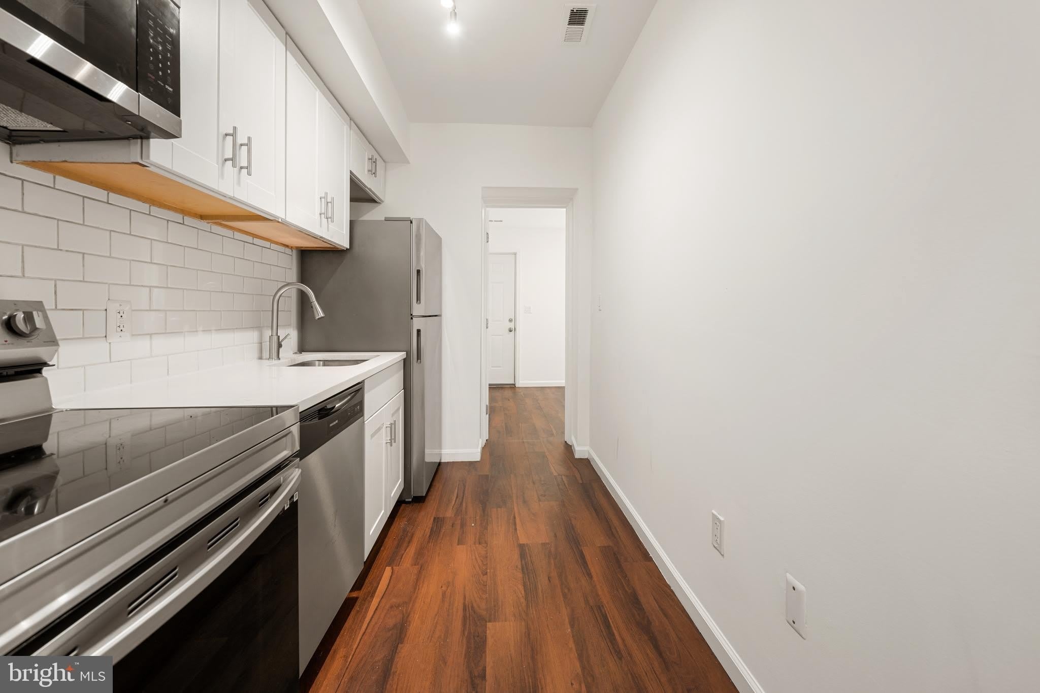 1838 C Street Se – photo 3