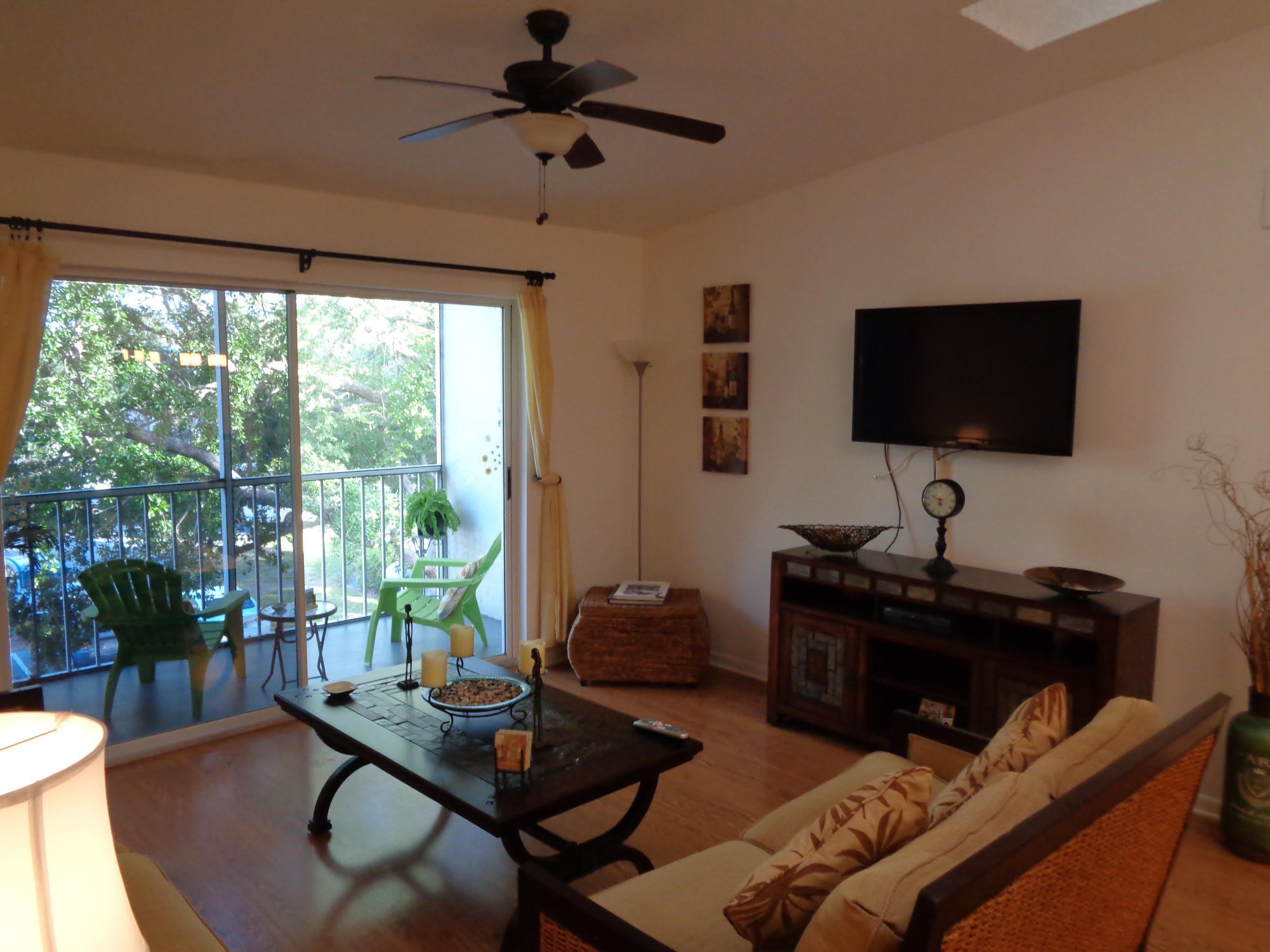 2512 SE Anchorage Cove SE – photo 1