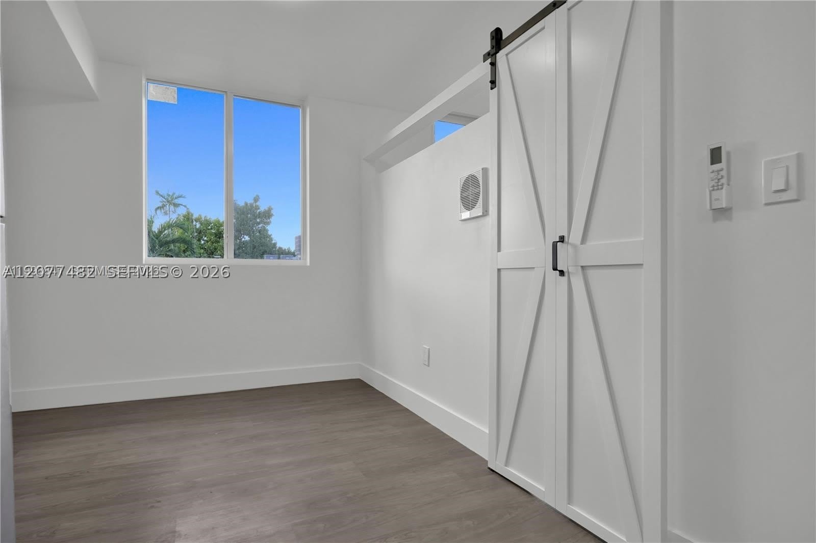 1620 NW 18th St – photo 4