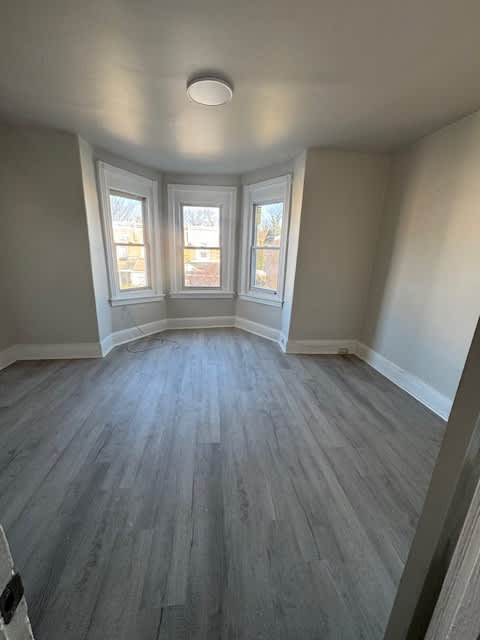 918 East 17th Street – photo 2