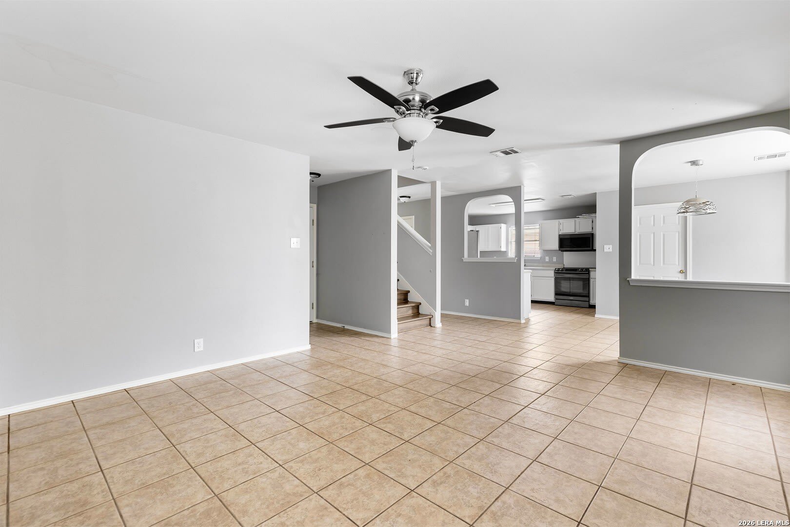 9915 SANDLET TRL – photo 3