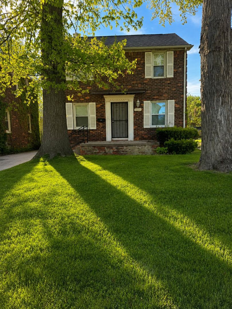 Spacious 4 Bedroom Rental Home Available For Lease – photo 1