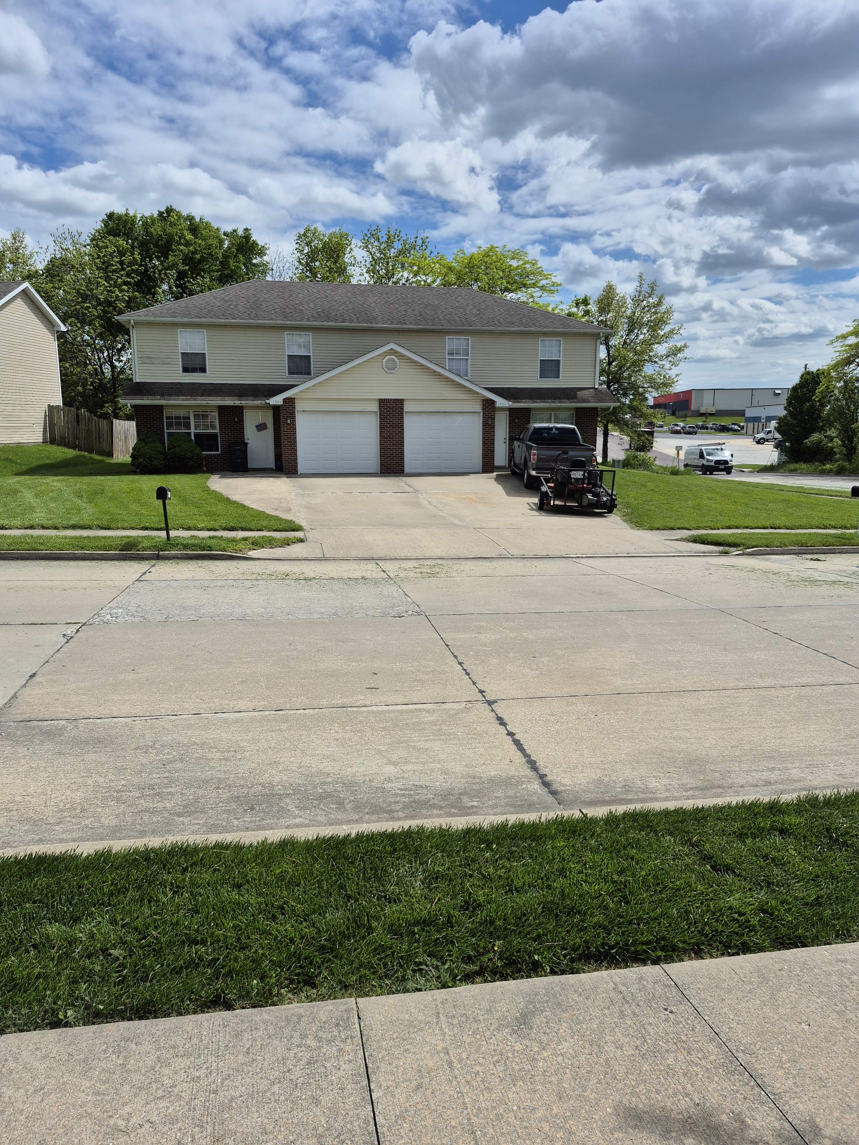 1302 Raleigh Drive – photo 1