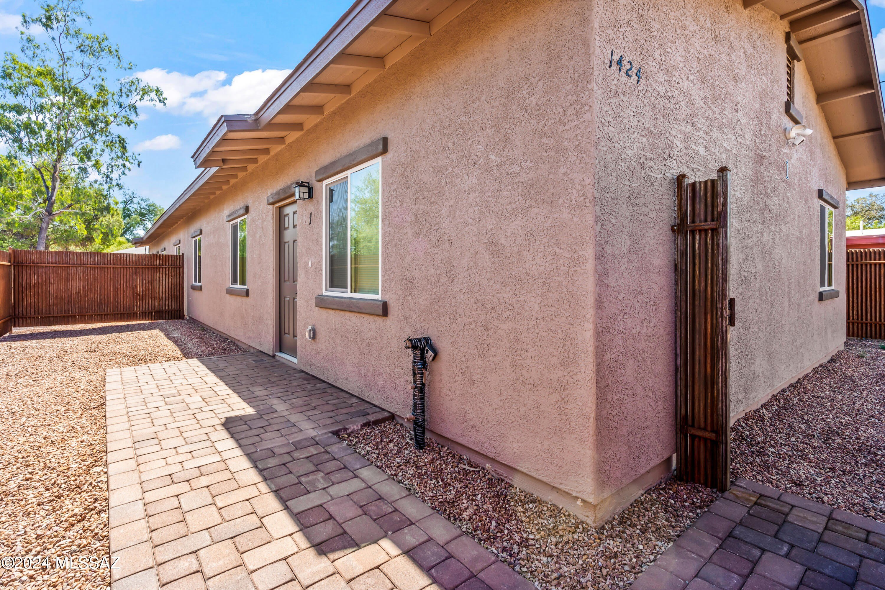 1424 N Richey Boulevard – photo 2