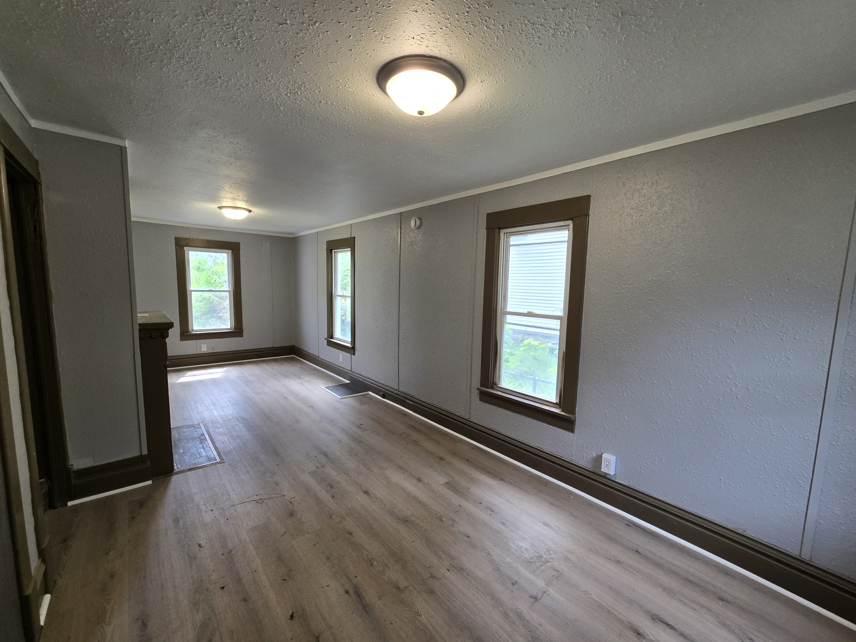 716 Fowler Street – photo 2