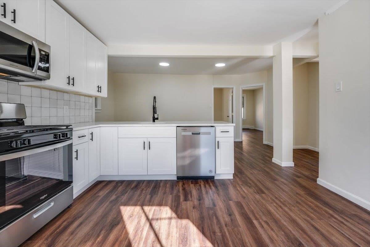 97 ST PAULS AVE – photo 5