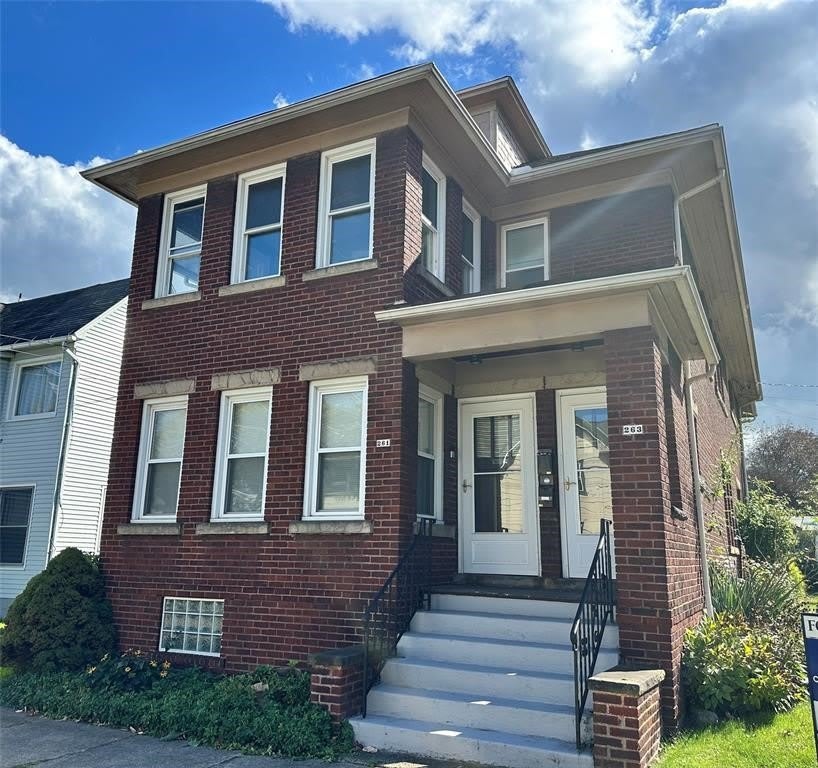 263 W 29 Street – photo 1