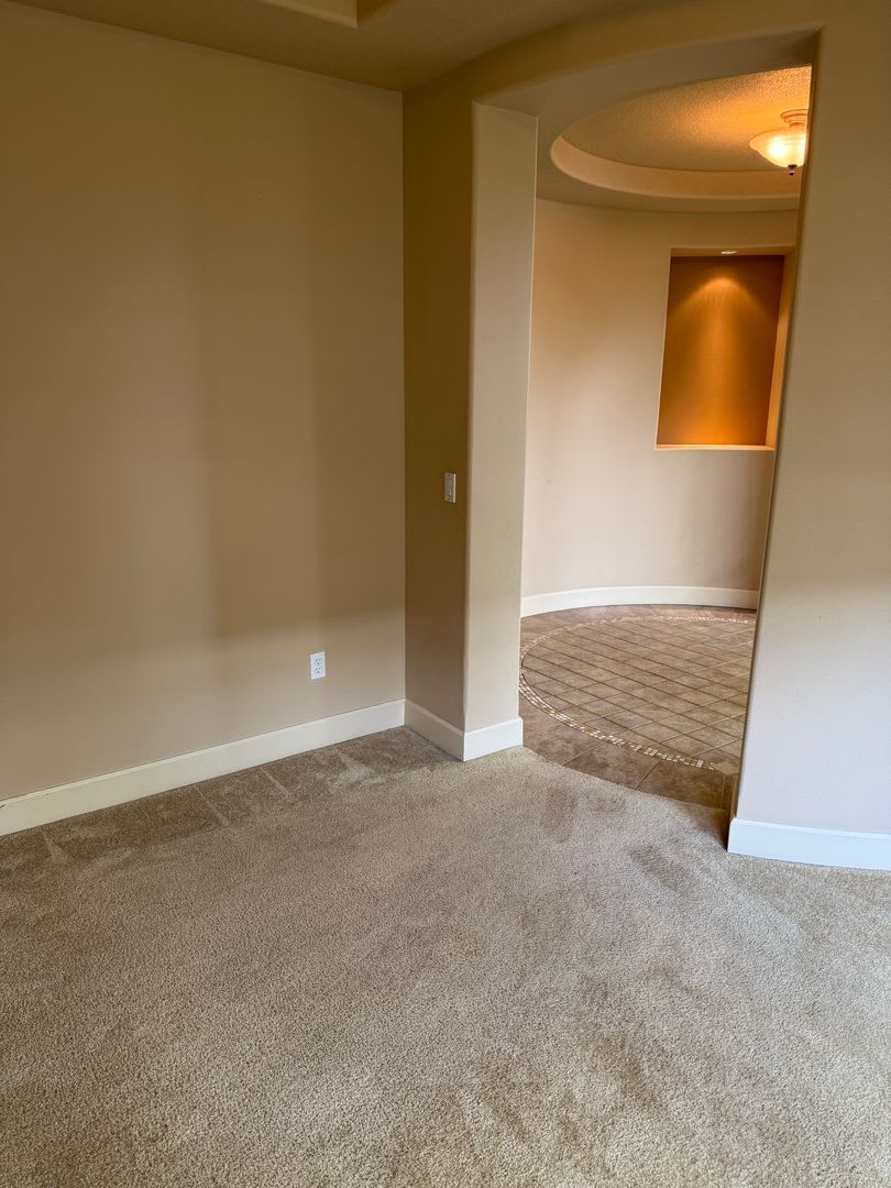 Large Rock Creek Single Family Home – photo 5