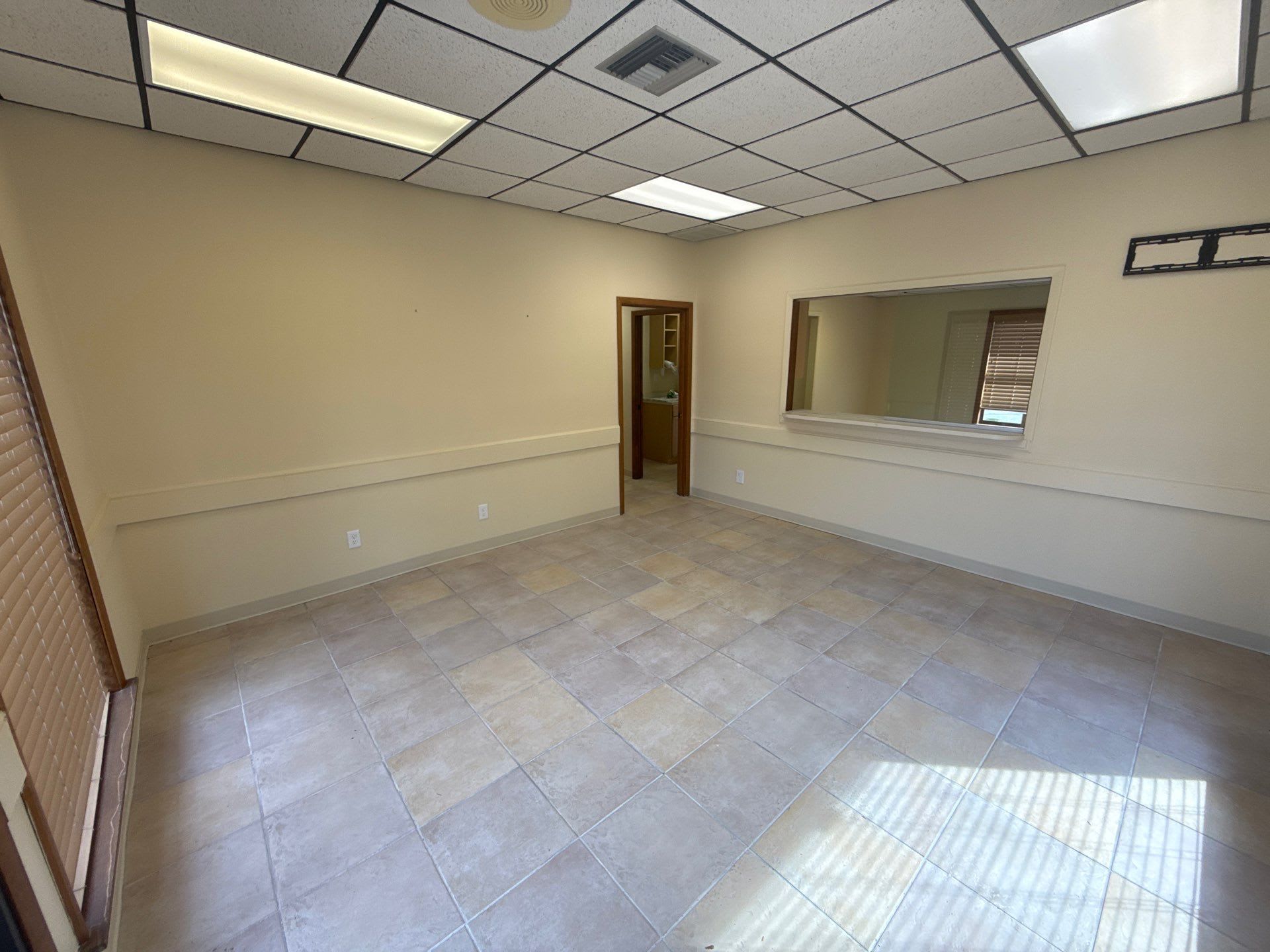 700 Se 5Th Ter – photo 1