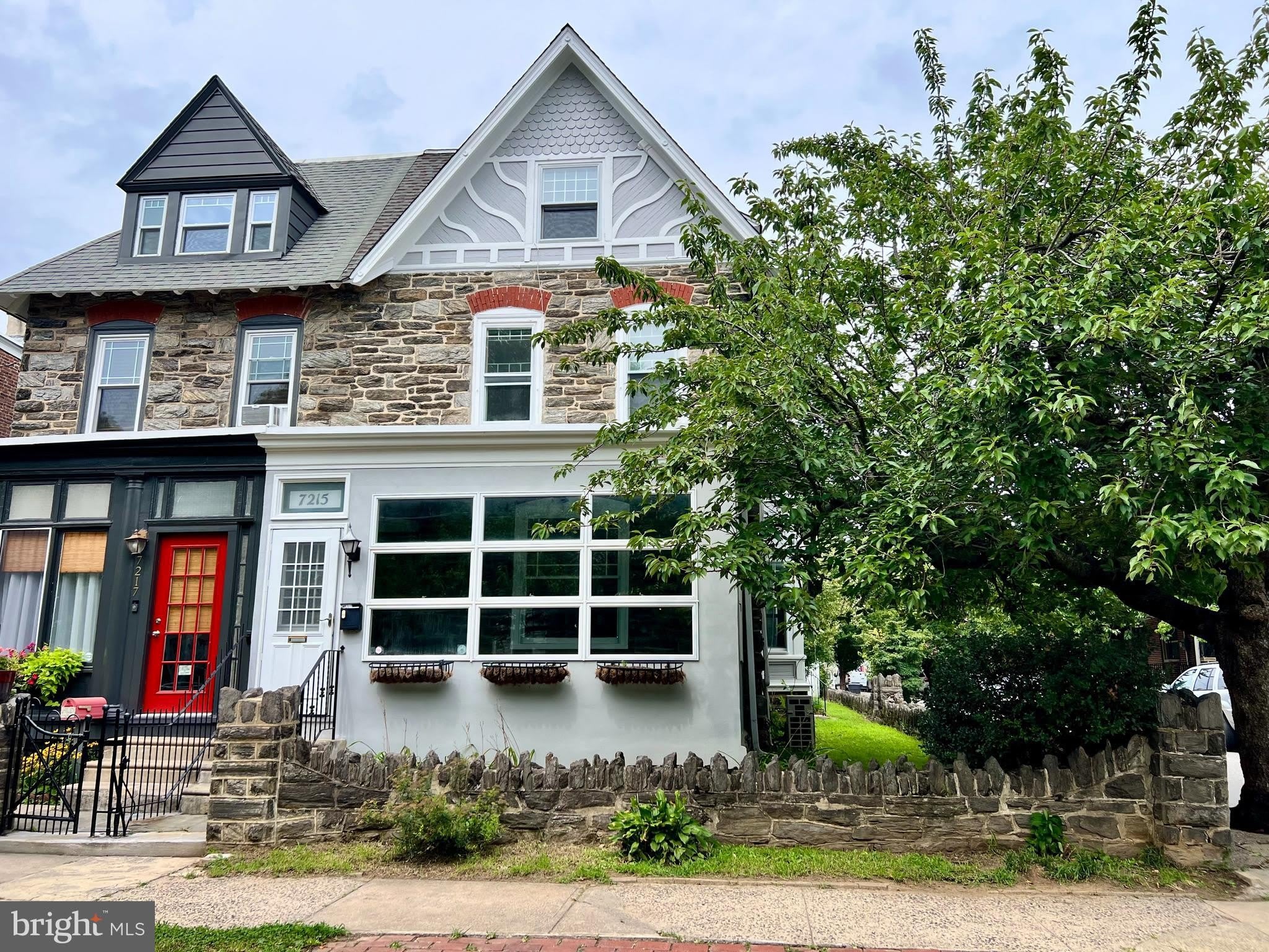 7215 BRYAN Street – photo 1