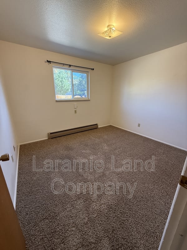 1609 East Baker Street – photo 5